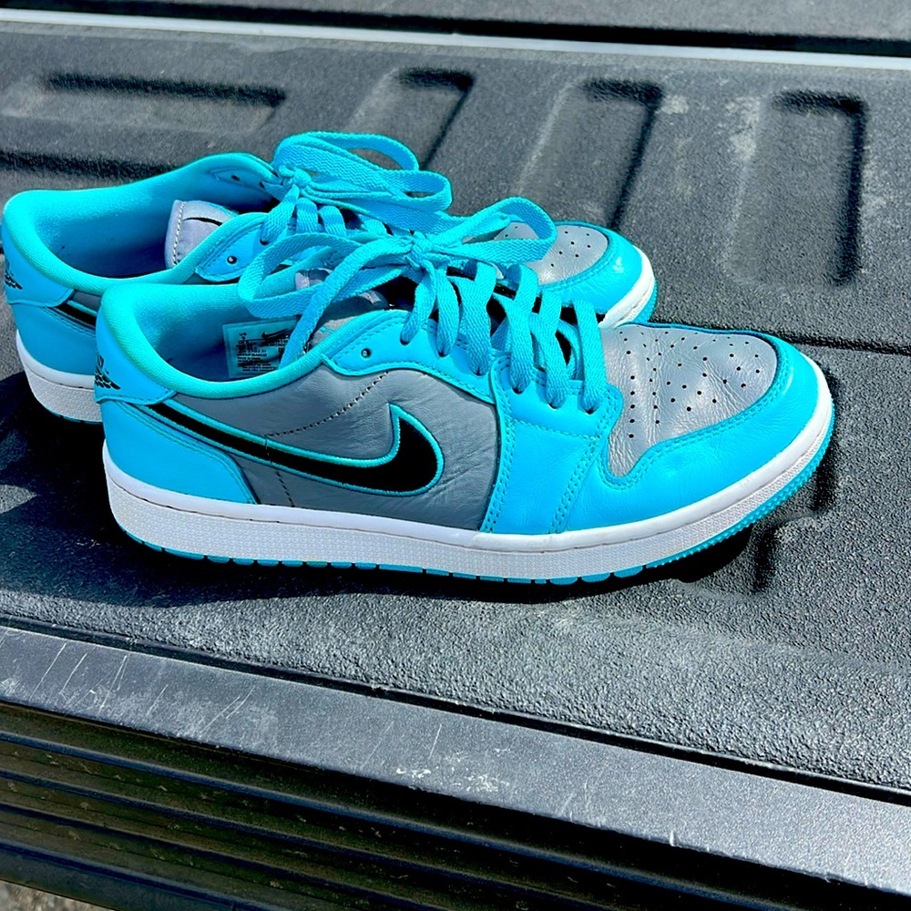 Jordan 1 low golf shoe